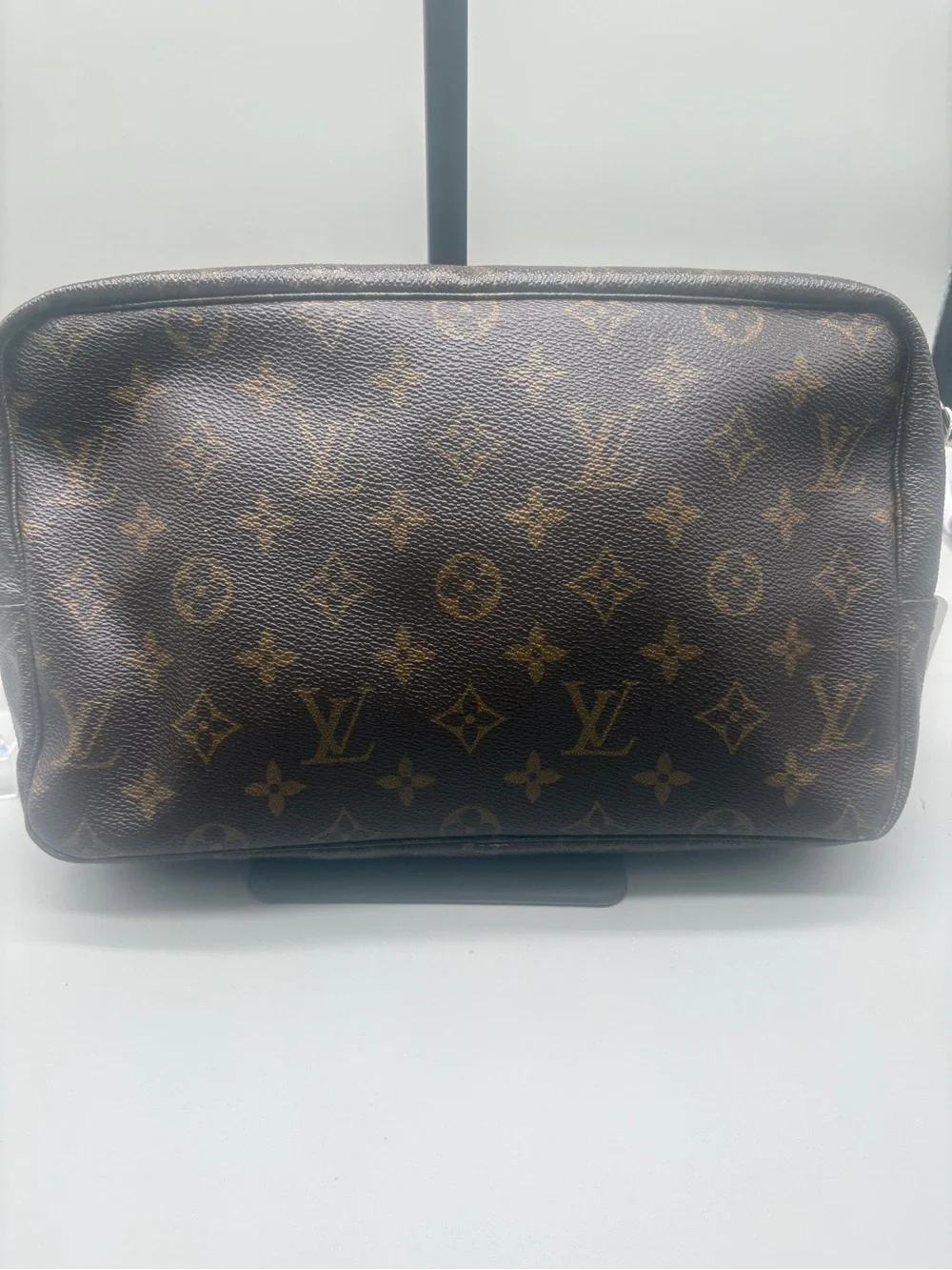Louis Vuitton Trousse Toilette 28 Monogram Cosmetic Pouch M47522 Vintage